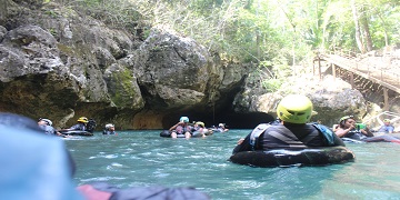 Belize cave tubing tours